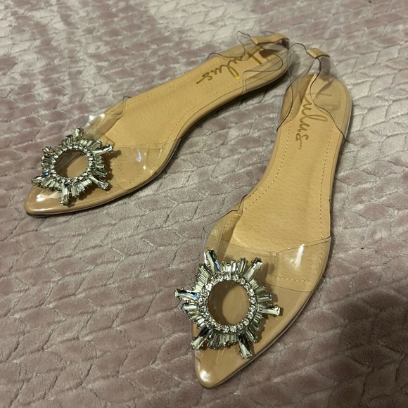 💎💎🥿Lulus flats 🥿 💎💎 - Picture 3 of 5